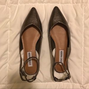 Steve Madden metallic “Cupid” flats